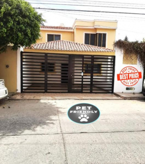 Casa Zona Dorada